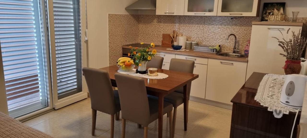 Appartamento Apartman Maja Spalato Esterno foto