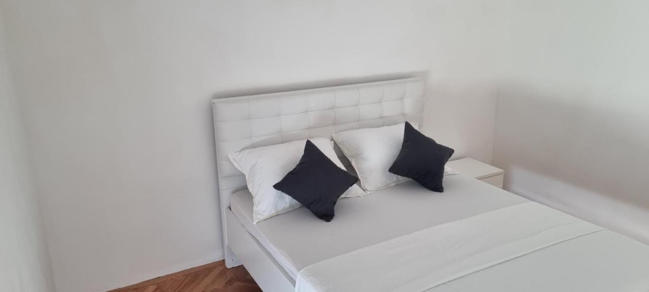 Appartamento Apartman Maja Spalato Esterno foto